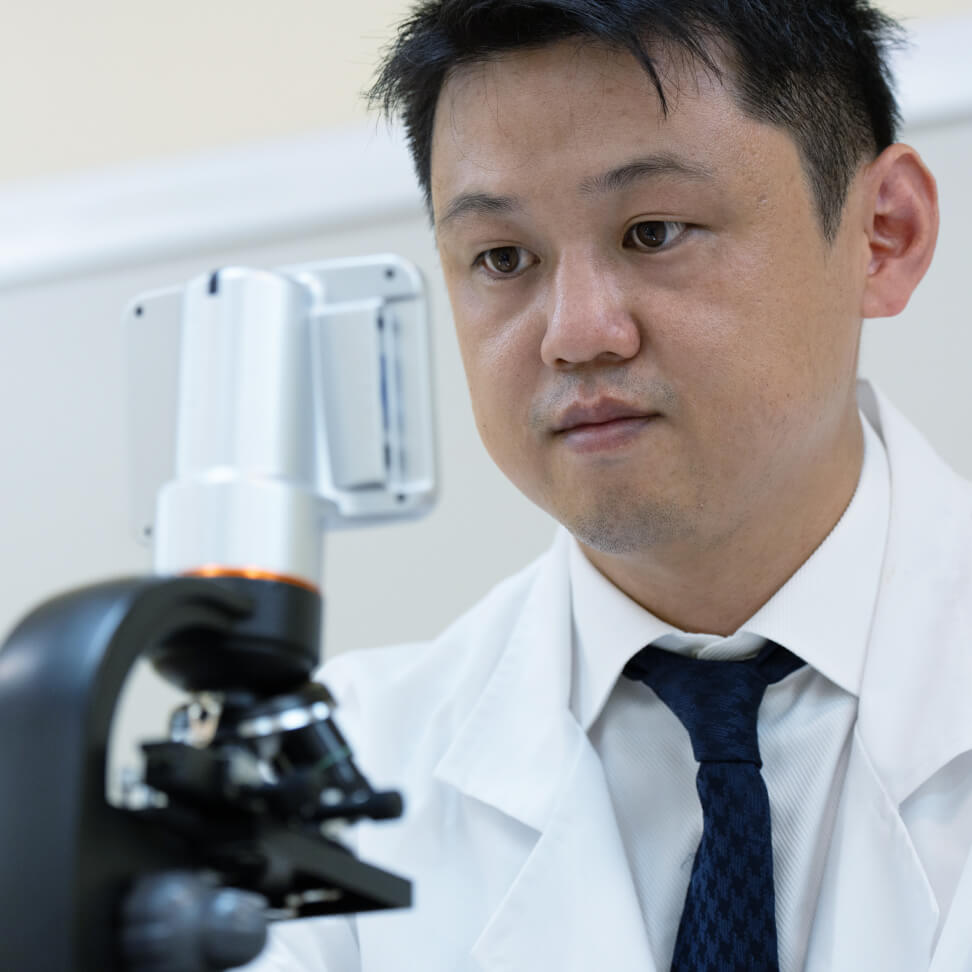 代表穂苅の調査の様子